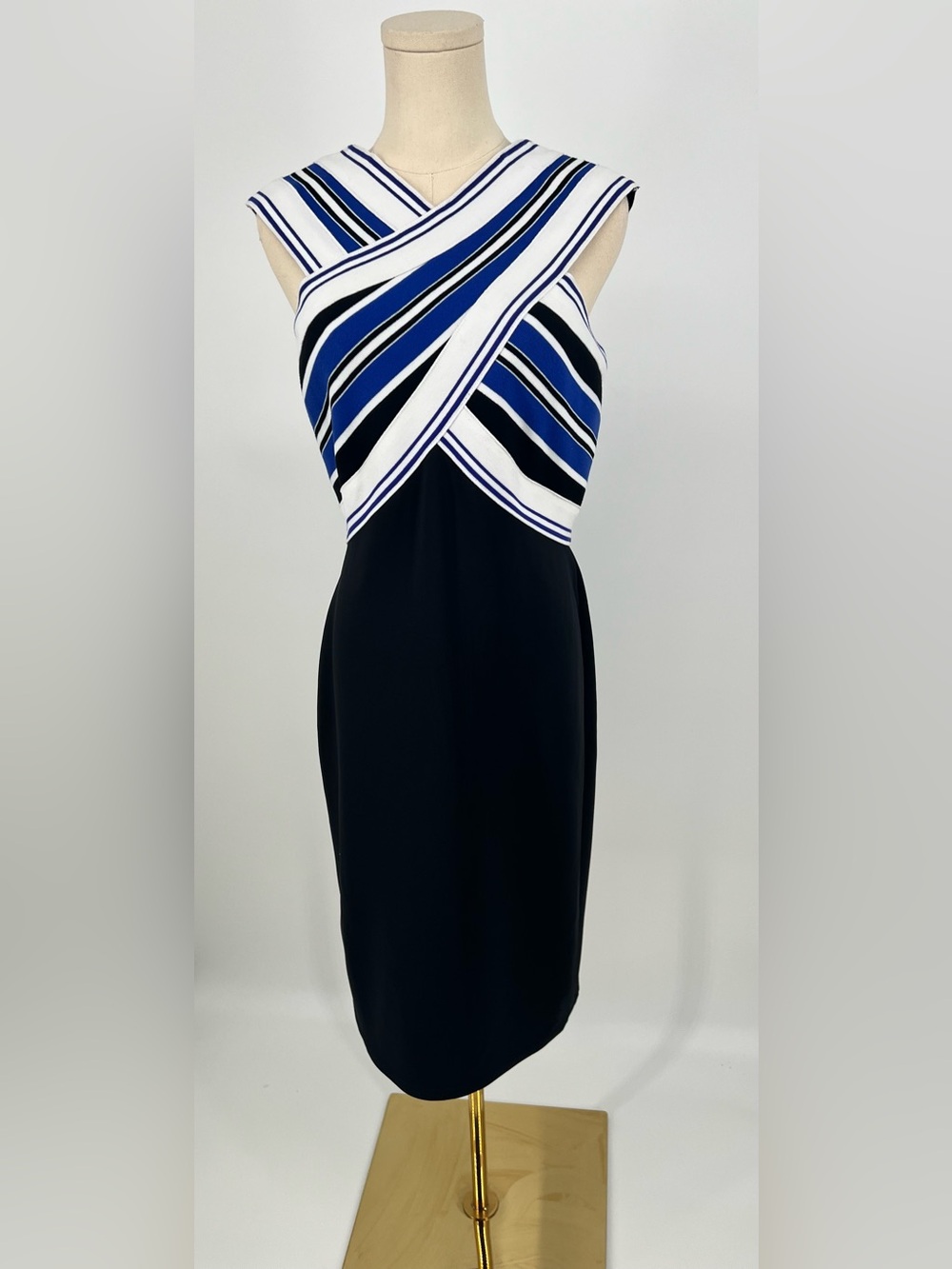 Tadashi Shoji Dara Striped Halter
Neoprene Dress | L - Picture 2 of 11